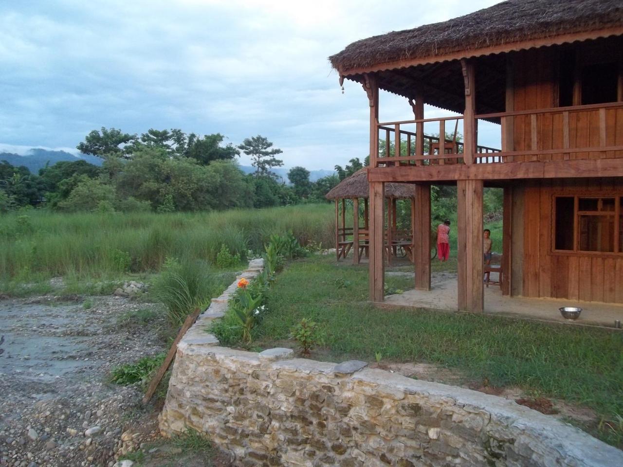 Shanta Ghar A Rustic Guesthouse จิตวัน ภายนอก รูปภาพ